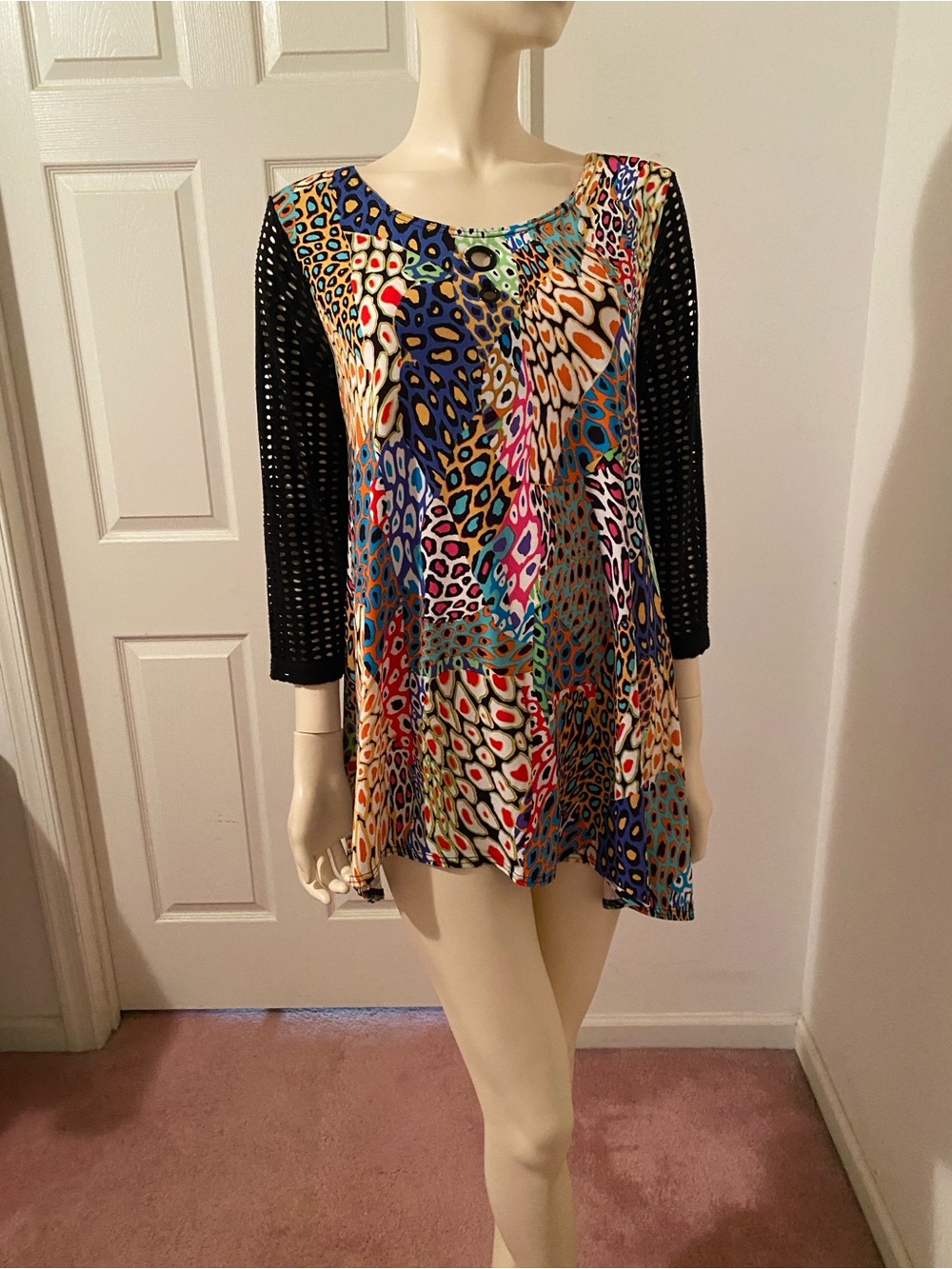 Multicolor Animal-Print Scoop Neck Tunic with Black Mesh Sleeves - Picture 3 of 5